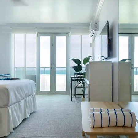 San Cristobal Studio - Oceanfront In Trendy Condado Location-3
