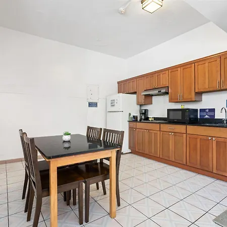 Borinquen Beach Inn-2